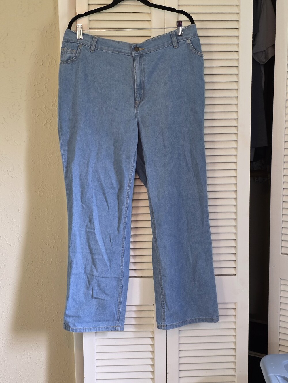 Woman Within Light Wash Straight Leg Jeans Size 16W Petite Plus Elastic Waist
